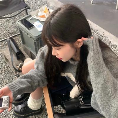 四兄妹共筑家庭温馨记忆