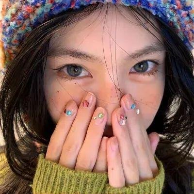 海滨奇遇开启四人的心灵旅程